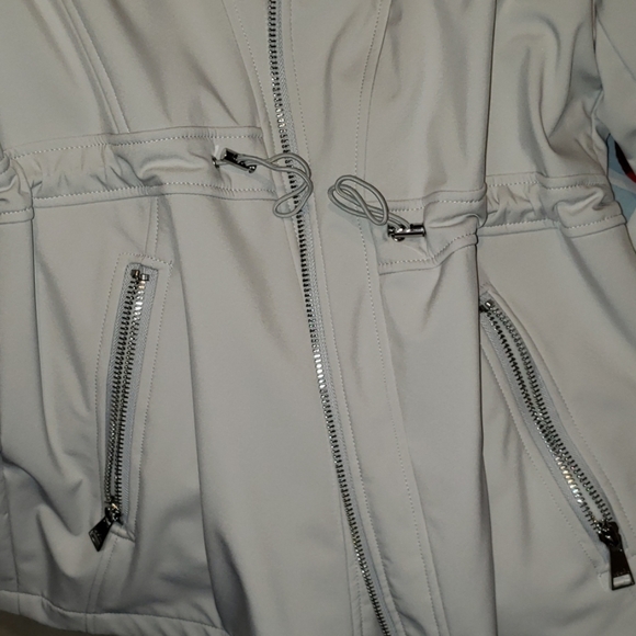 Jacket - Picture 4 of 4